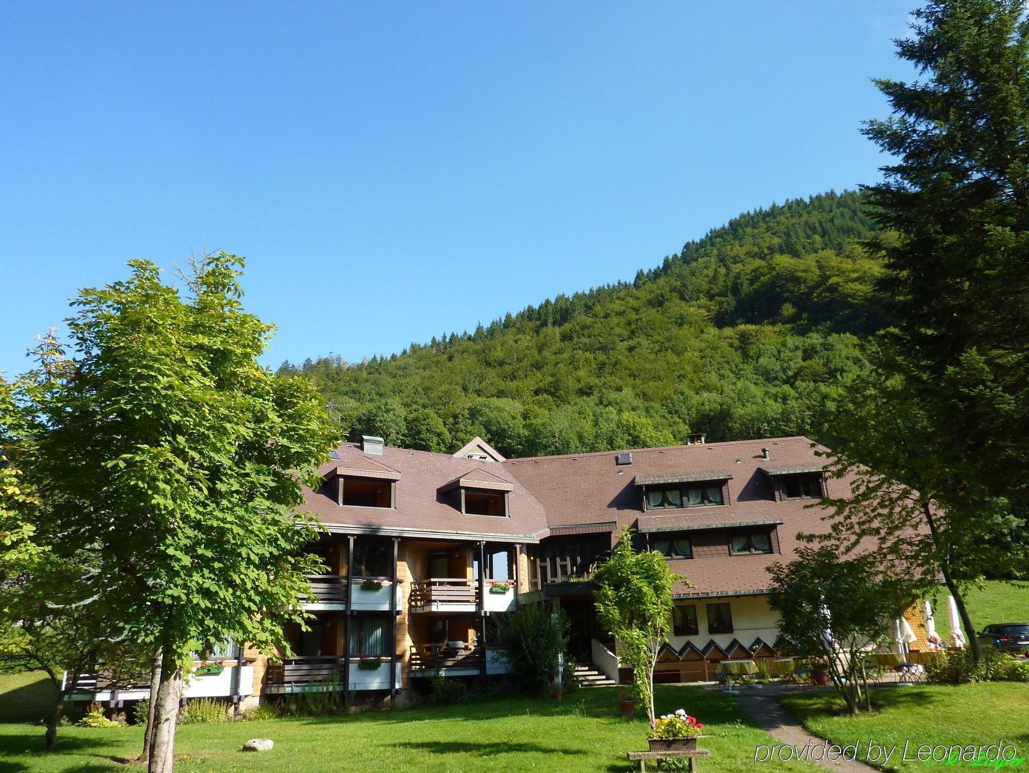 Hotel Lawine Todtnau Exterior photo